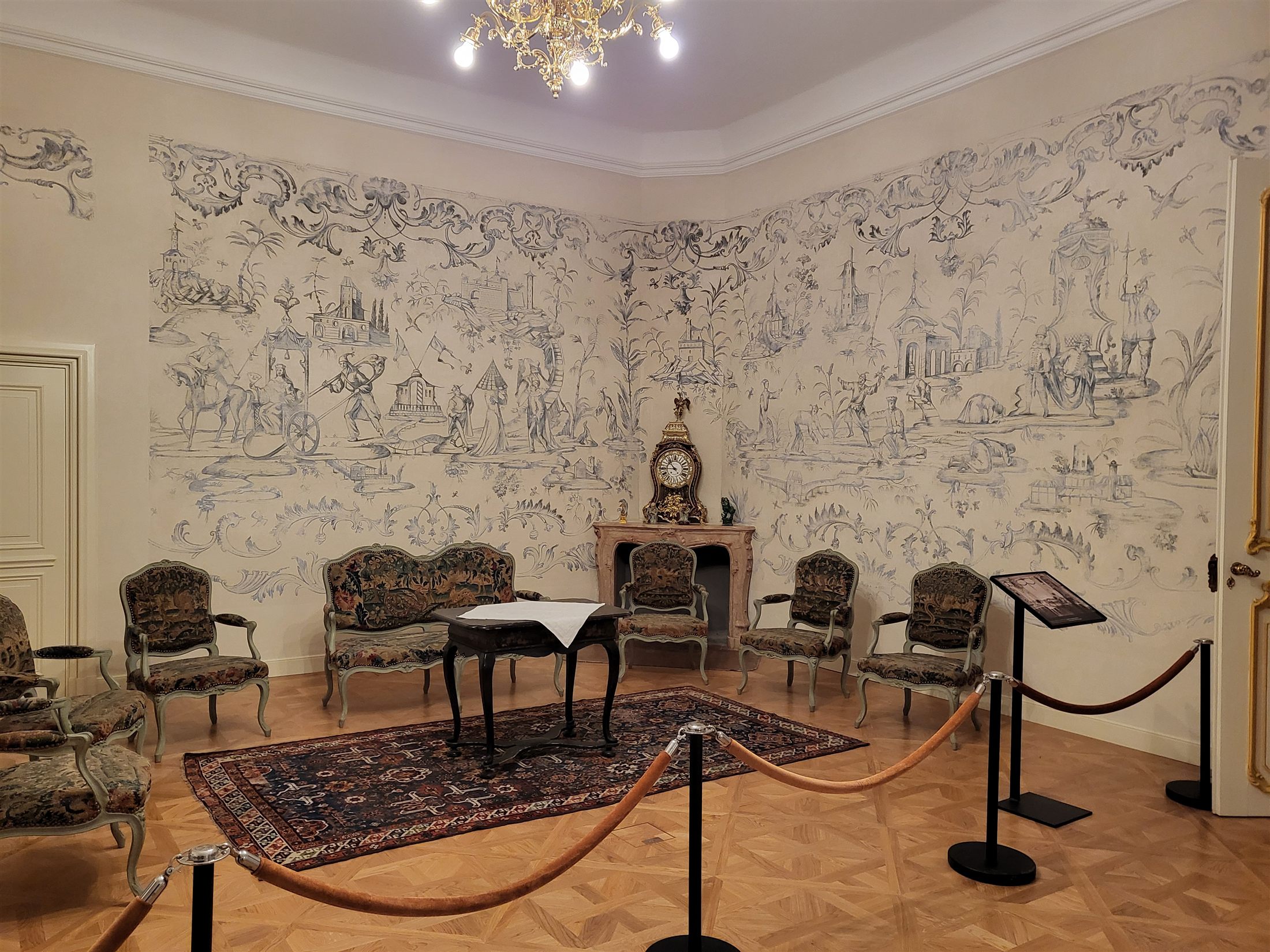 Saal im Schloss Esterházy in Fertőd